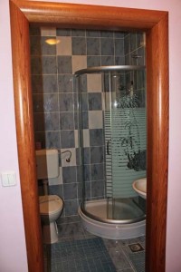 Apartman s kuhinjom Lana - kupaonica